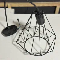 آویز لامپ مشکی