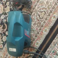 یک دستگاه کارواش خانگی اروا