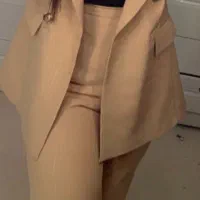 کت شلوار دیپلمات