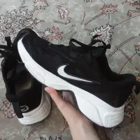 کفش اسپرت مشکی سایز ۴۰