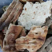 60 کیلو نان خشک دامی
