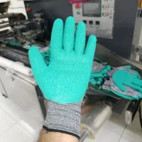 همکار جهت کار در کارخانه تولید دستکش