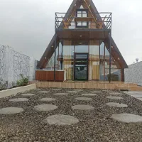 کلبه سویسی جکوزی دار چسبیده به شهر رشت باپارکینگ