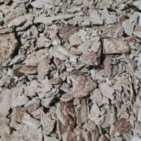 نان خشک تمیز
