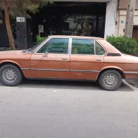 بی ام و 518مدل۱۹۷۷ رنگ فابریک