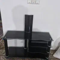 میز زیر تلویزیون