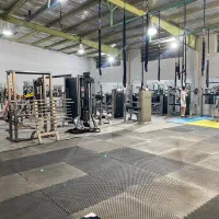 باشگاه بدنسازی آزاد فیت