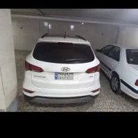 یک دستگاه SANTAFE