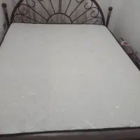 تشک و تخت