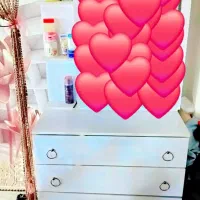 اینه دلاور