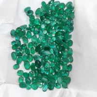 زمرد درجه یک و خوش رنگ