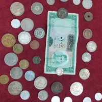 تعدادی سکه قدیمی