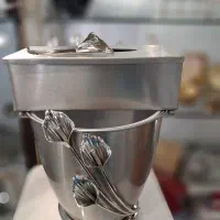 سطل و جادستمال گل شیپوری