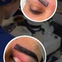 کاشت ابرو حرفه‌ای طبیعی‌ ای با تخفیف تابستونه