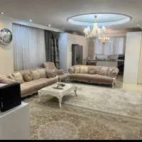 ۶۱متر/فول امکانات/خوش نقشه/آکواریوم نور/رویایی