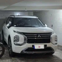 میتسوبیشی اوتلندرpلاین فول