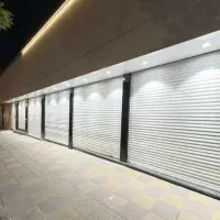 ۳‌ دهنه مغازه بهترین نقطه ، بر خیابان  (فروش یکجا)