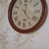 ساعت دیواری چوبی