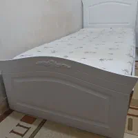تخت خواب تک نفره  با تشک در حد نو