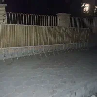 یک دست نرده حفاظ درب حیاط و درب پذیرایی