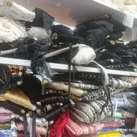 مقداری ملزومات خیاطی