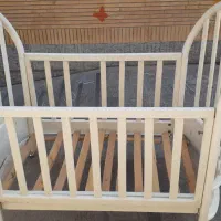 تخت نوزاد یا کودک چوب روسی