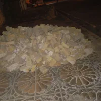 تعدادی اجر به قیمت ۳ هزار تومان به فروش میرسد