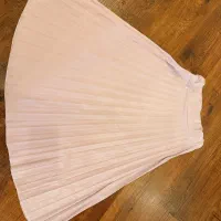 تعدادی لباس زنانه