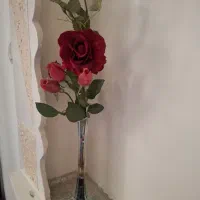 گل مصنوعی وگلدان
