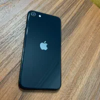 آیفون se 2022