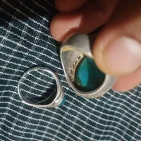 فیروزه سنگین وزن و عقیق سبز معاوضه با انگشتر