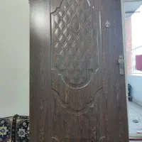 فروش درب ورودی به همراه حفاظ و چهارچوب