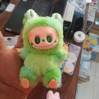 عروسک لبوبو