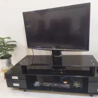 تلویزیون و میز تلویزیون پانوسونیک