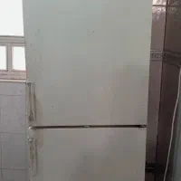 یخچال  فریزرامرسان موتور وبدنه سالم بشرط