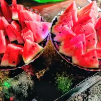 آبشار آب گرم کلات با غذا