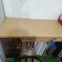 میز تحریر کامپیوتر