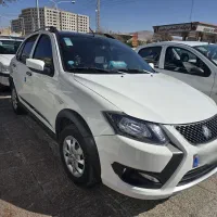 کوییک آر سفید مشکی ۴۰۳ فابریک کم کار مانیتور