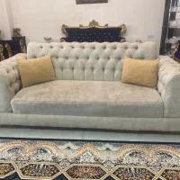 مبل چستر هشت نفره و مبل استیل هفت نفره و ویترین