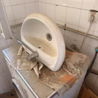 روشویی با شیر