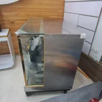 زیر ترازو ویترینی