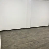 ۳۰۰ متر مغازه گلساره