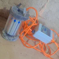 لامپ زیر آبی