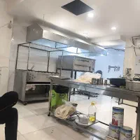 استخدام فست فود