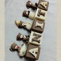 استند اسم.دکوری اتاق کودک.اکسسوریسیسمونی.مکعب اسم