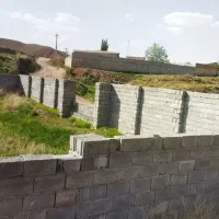 زمین باغی حصار شده