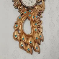 ساعت دیواری سالم وتمیز