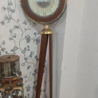 ساعت پایه بلند