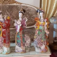 مجسمه چینی بانو سلطنتی