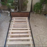 تخت یه نفره فلزی
